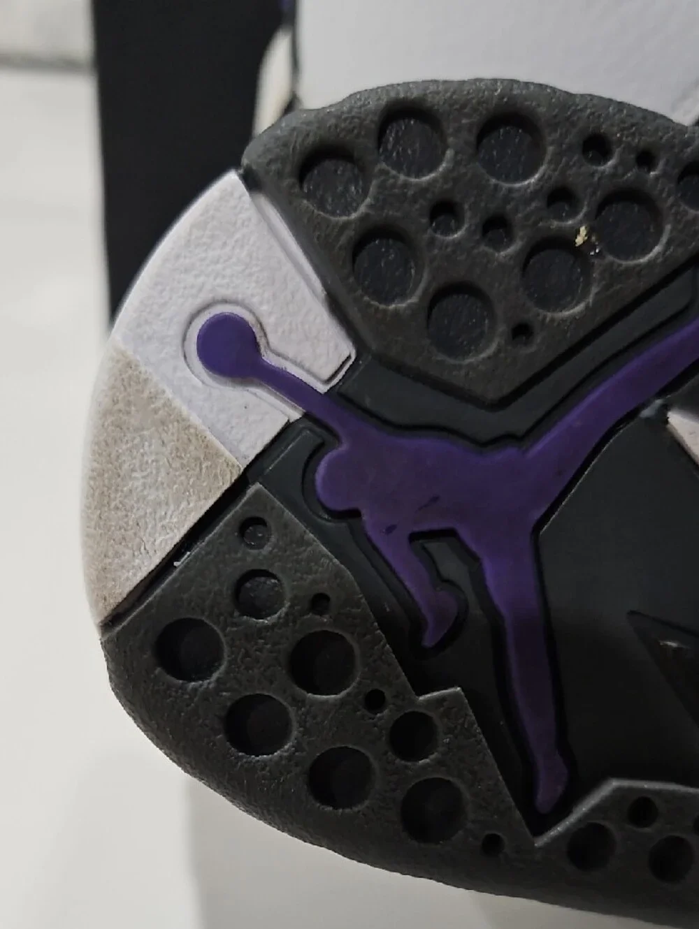 Jordan 7 Retro Flint2021 High-Top Basketball Sneakers  White, Gray & Purple Sz 5